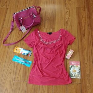 Large gold hoop earrings&Ava&Grace shirt W/ JUICY Couture Purse 👛